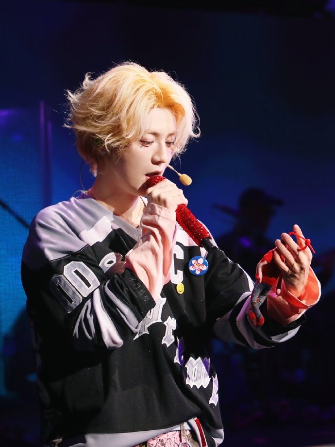 没水印的给大家拿来当壁纸