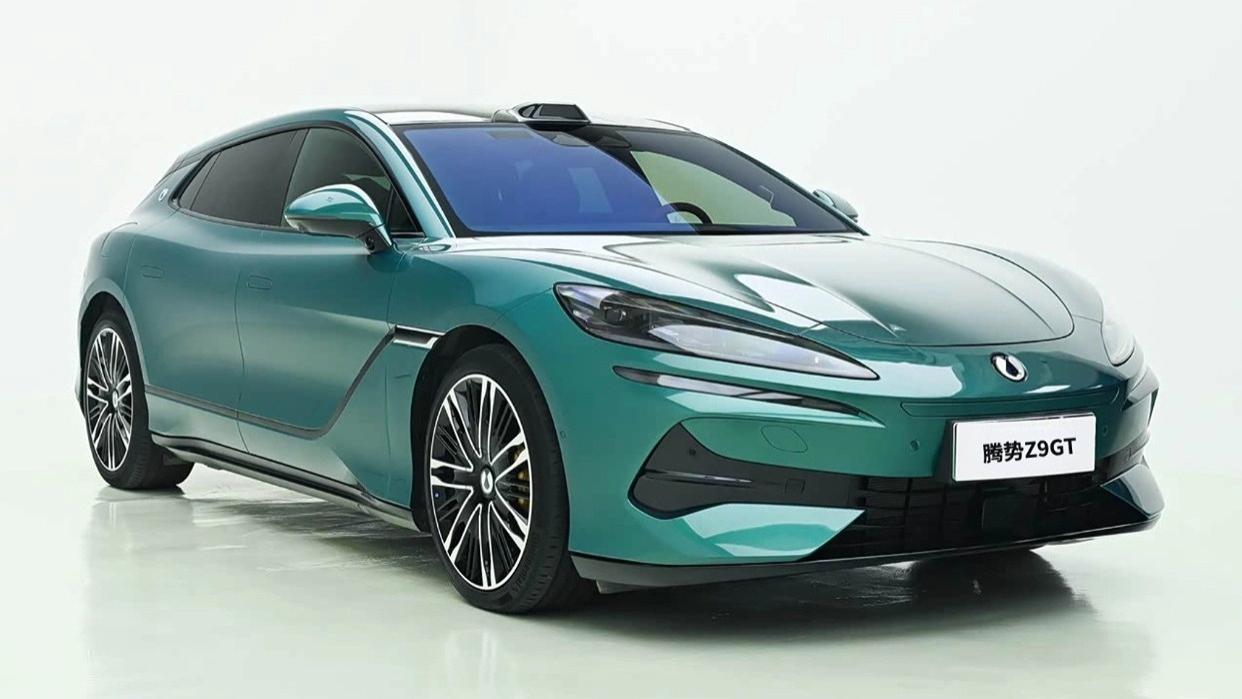 全新腾势Z9GT又快又好看的新能源轿跑，有9分钟充至97%的闪充能力