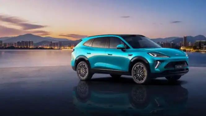 12.99万起续航2000km！风云T9L上市，奇瑞又扔出王炸了