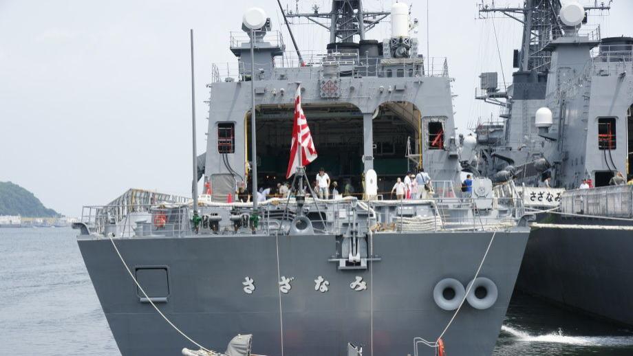 日本军舰强闯台湾海峡：咱们为何没打了它，或者上船去抓人？