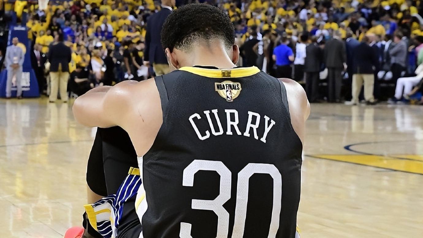 库里正式喊话！全力冲击季后赛——但，人呢？