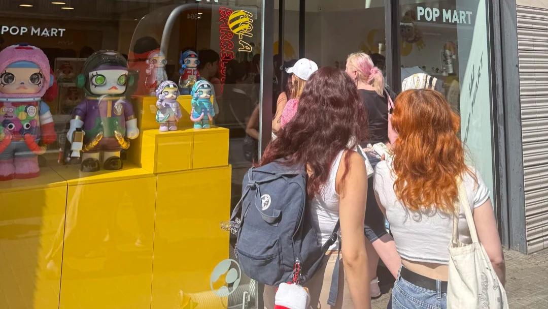 免签后外国人冲进中国扫货！这些国货被疯抢