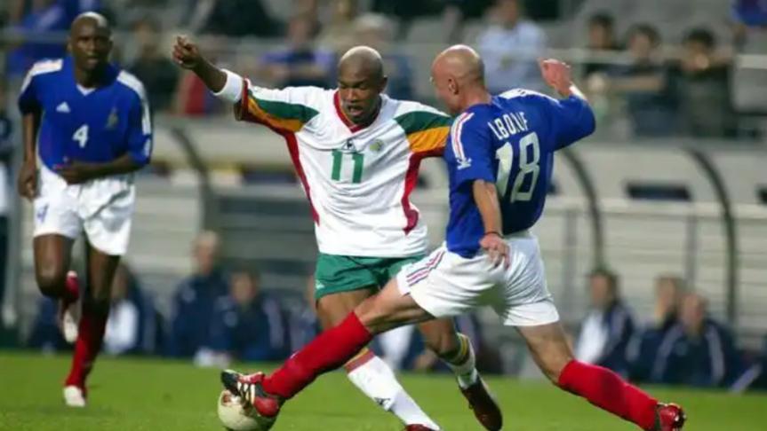 为什么2002年世界杯阵容豪华的法国队，坐拥三大金靴却小组出局？