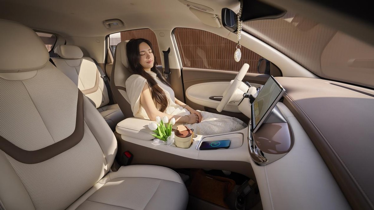 缤果Pro空间用心良苦，A0级小车也能有大用处？