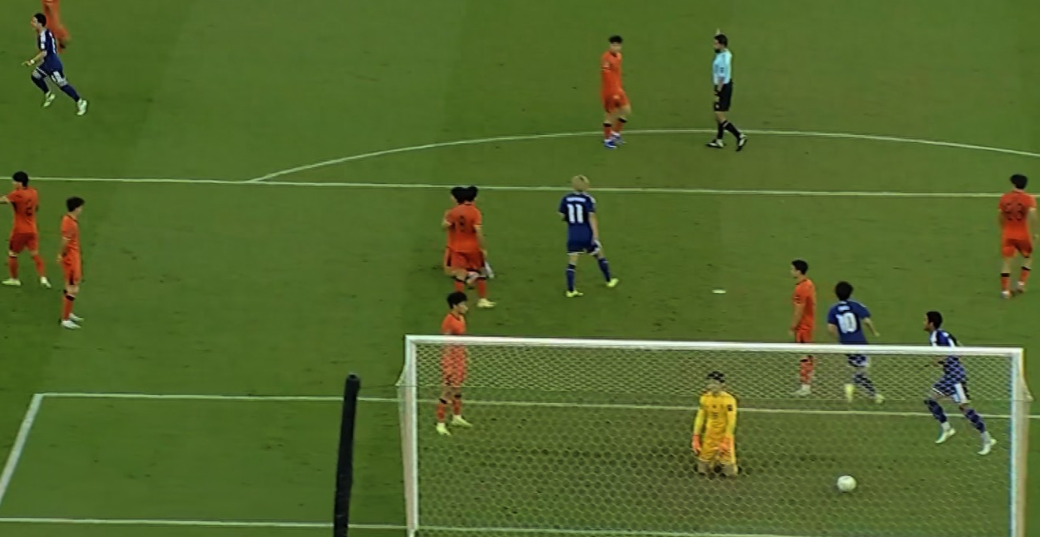 1月24日，中国U23在U23亚洲杯决赛里，20分钟连丢2球，落后于日本队，多位