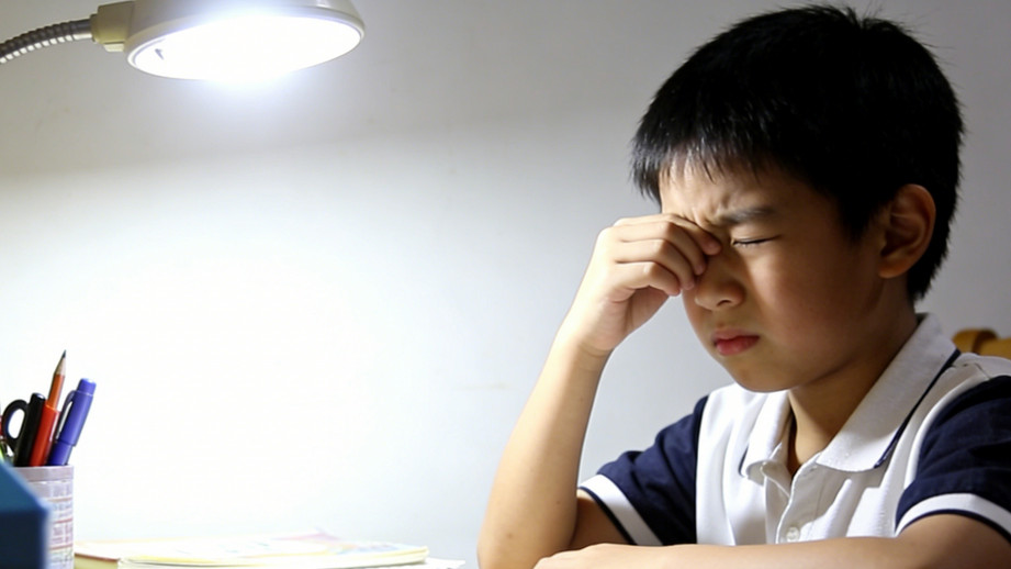 拒绝劣质灯光！深挖护眼大路灯照明核心技术，专为儿童打造