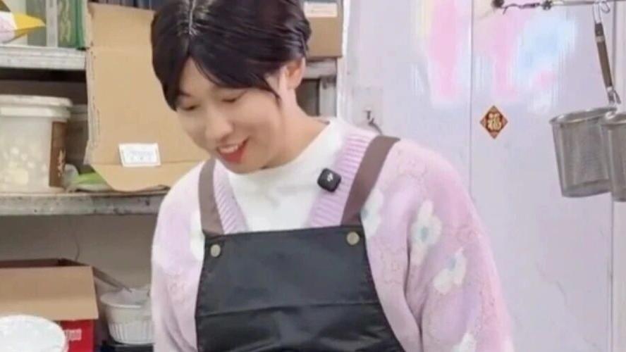 2200万粉丝网红，带火了刘文祥麻辣烫