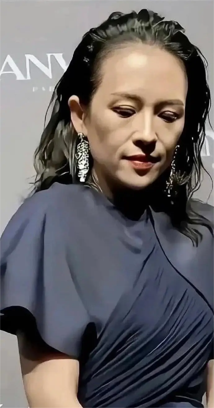 实在不敢相信 ，这是章子怡！