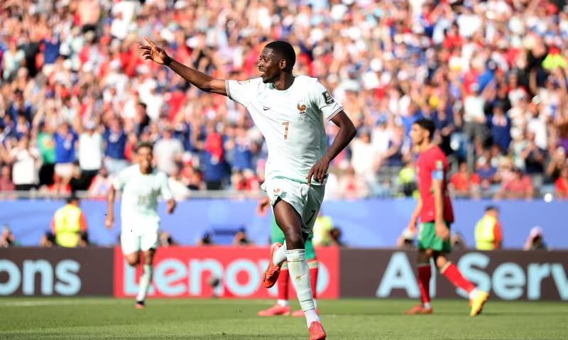 法国2-0摩洛哥，产生三个意想不到！
世界杯首支四强球队诞生！

北京时间7