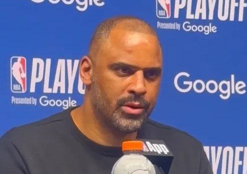 NBA季后赛，火箭主帅艾米-乌度卡接受媒体采访，谈及杜兰特缺阵对球队的影响，乌度