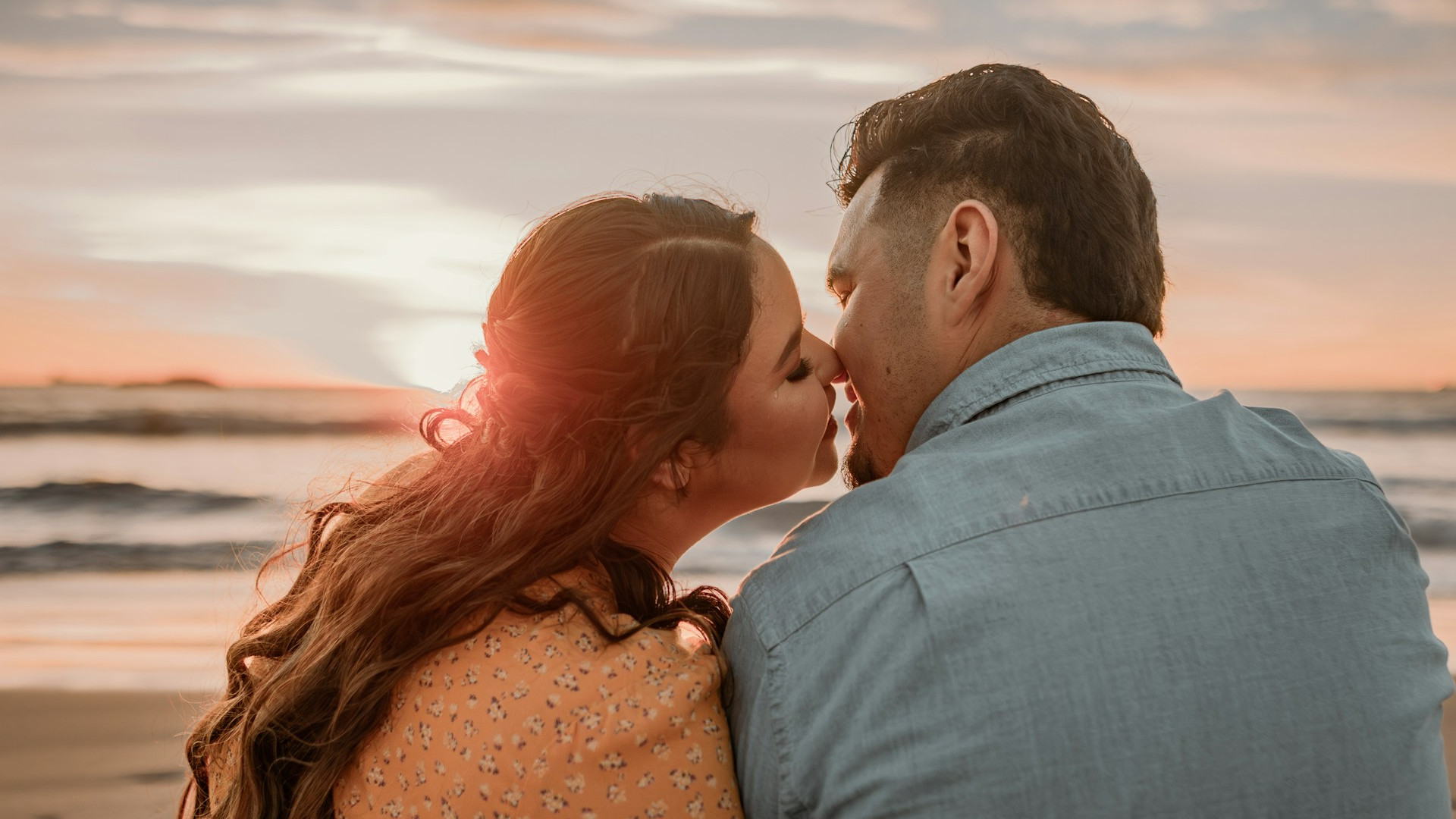 36岁高龄催生压力：当亲密连结变成了家长的“期末考”