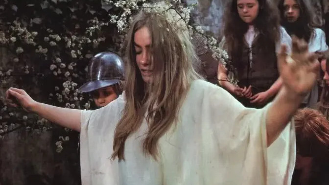 邪教摘下面具，法西斯竟是我自己