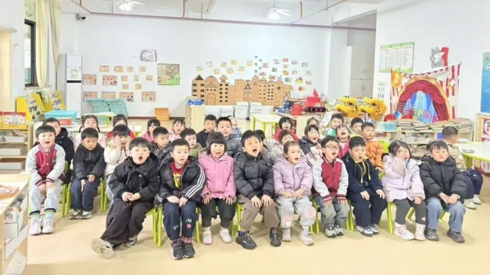 万婴宁乡幼儿园：春意平分，童心生长