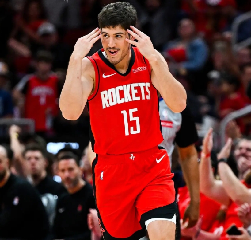 谢波德这么打下去，范乔丹没位置了！

火箭123-122绝杀热火，首发5人又是全