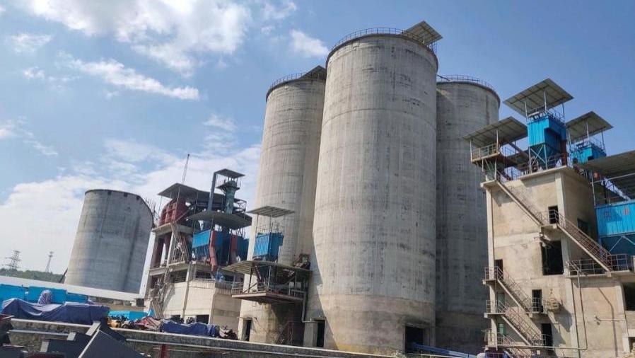 石膏库清理疏通圆满完成