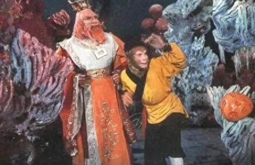 虽然孙悟空有避水诀，在海里为何没淹死？原来水晶宫并没有水！