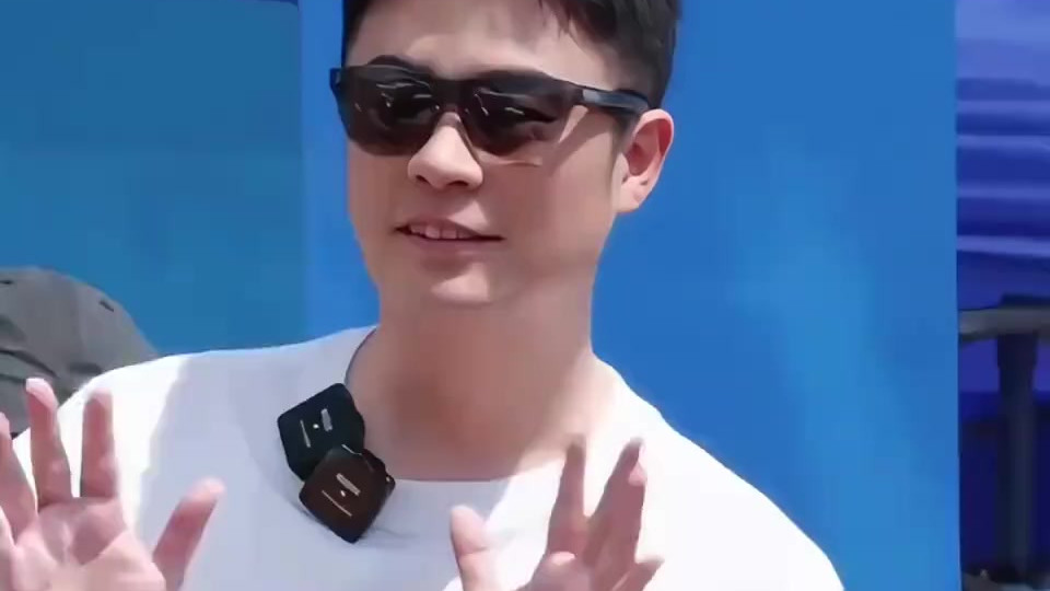 同样是出轨，为什么陈赫在娱乐圈越混越好，而李小璐却彻底断送演艺事业？