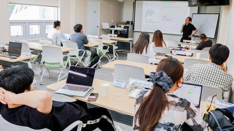 首尔科学综合大学院大学商业心理学博士AI心理学课堂