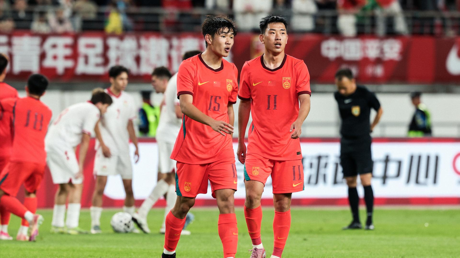 U23国足3-0塔吉克斯坦，木塔力甫进球+造点，张瑷晖、向余望破门