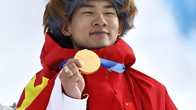 苏翊鸣22岁生日夺金！高调示爱？他的人生剧本编剧都编不出来！