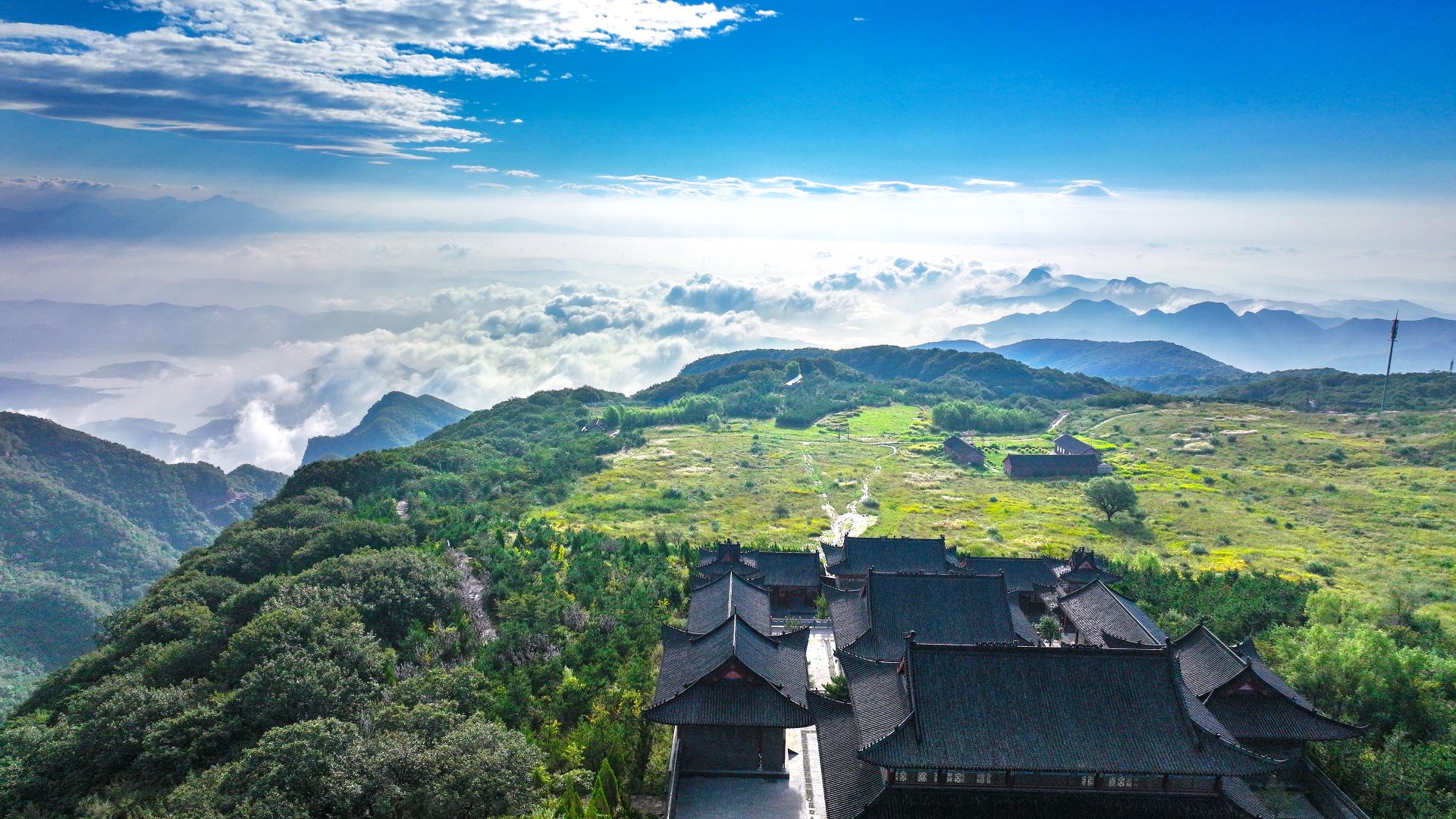 谁说年纪大了就不能爬山？黛眉山老人游玩全攻略，答案让人意外！
