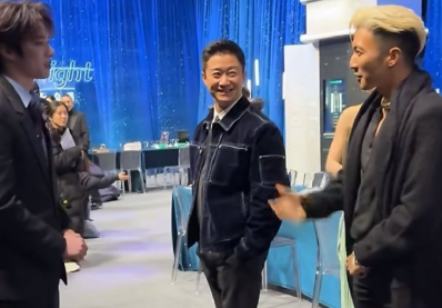 没想到刘耀文心里藏着这样的梦想，一直以为他只是专注舞台，原来他的目标是成为武打明