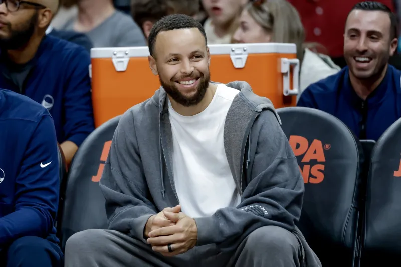 今日NBA常规赛，勇士将对阵篮网。

勇士队记Anthony Slater更新了