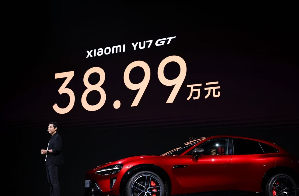 某种意义上雷总心态很好，直面全球销冠Model Y，两胜八败，小米复盘够坦诚，没