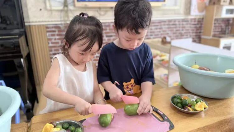 万婴米兰春天幼儿园父亲节感恩手工活动总结