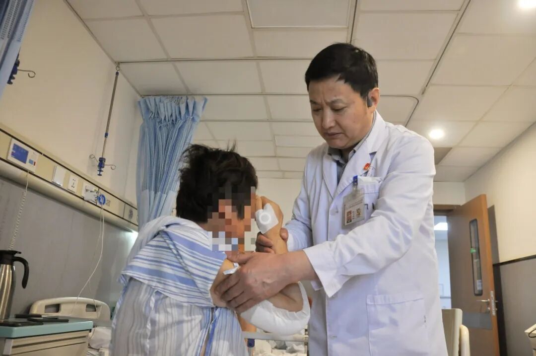 山东省文登整骨医院特色技术 | 告别屈伸困难，“解锁”创伤性肘关节僵硬