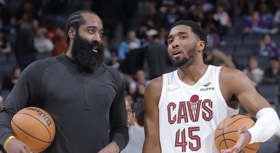 我来聊聊今天对热火的比赛是个什么情况

首先背靠背加临近收官加没什么战绩压力，骑