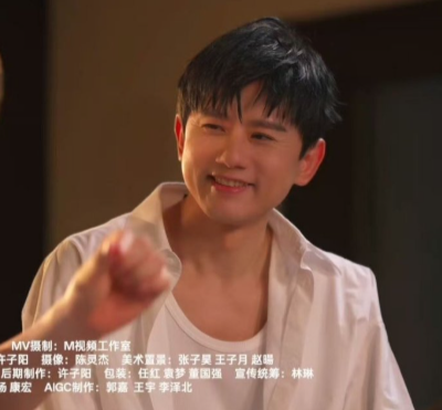 张杰回应献唱电影频道主题曲，《电影生活》用歌声串联时光记忆 ​​​