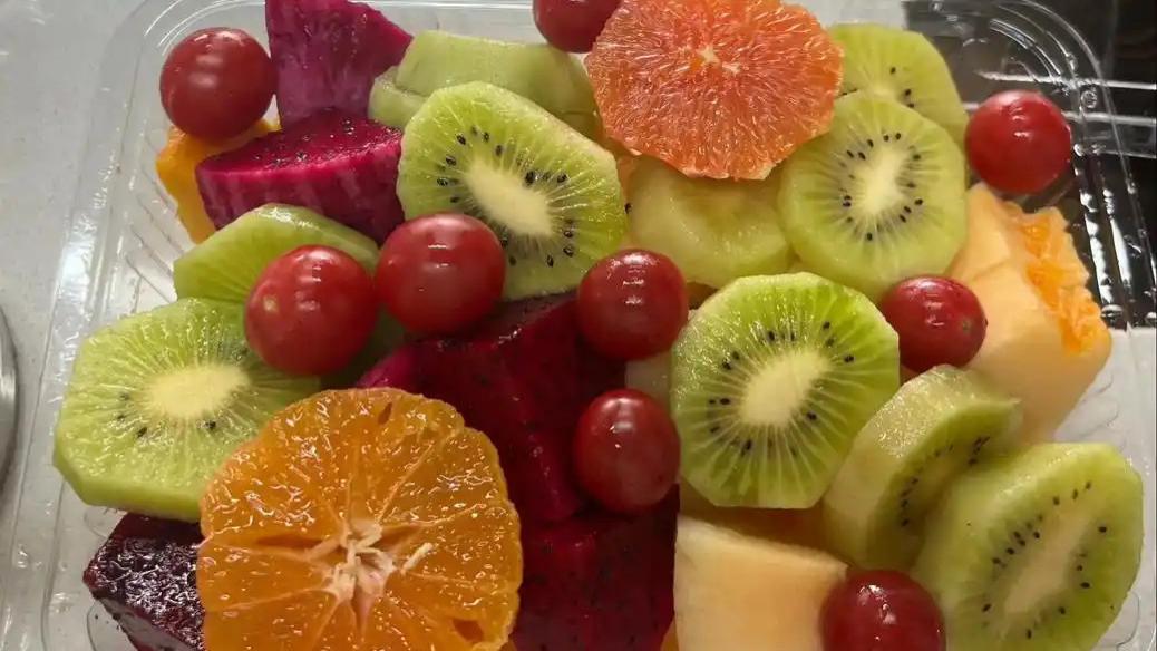 脾胃不好的人，劝你少吃这3类水果，身体会感激你