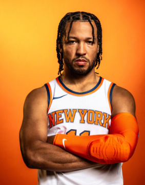 NBA季后赛布伦森是不是比巅峰哈登更硬，布伦森越到关键时刻越硬，而哈登球队需要哈