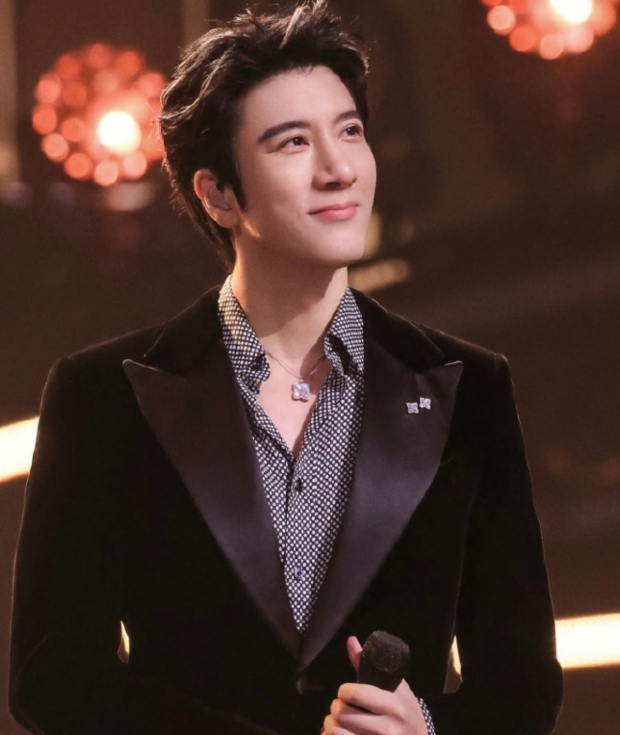 王力宏把爱你老己贯彻到底了唱不了一点苦情歌
王力宏真是在爱情里没吃过一点苦！通过