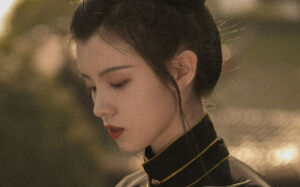 只因想要我的家产，未婚夫想要同时娶我和他的白月光进门