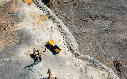 瞒不住了！中国惊现2800公里超级锂矿带，天佑中华，全世界都眼红了，美国对我们的打压彻底失效…