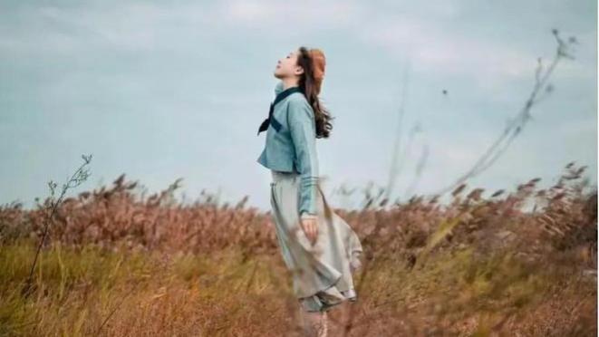 一个人，从有情，变得冷漠薄情，说明他活明白了