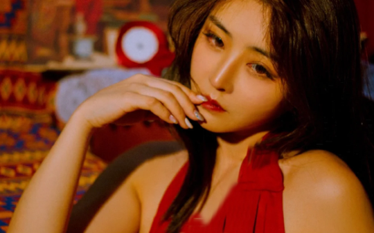 女友嫌我穷提分手坐宝马车走，三天后哭着求复合，偷听到她是重生的