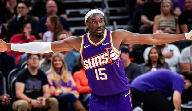 NBA附加赛太阳将对阵勇士。马克-威廉姆斯今晚将缺席太阳对阵勇士的附加赛，格雷森