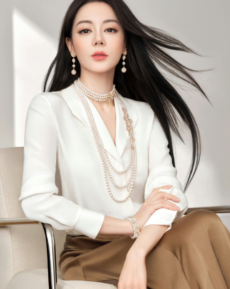 如果世界没有意义，我会戴上有你声音的耳机