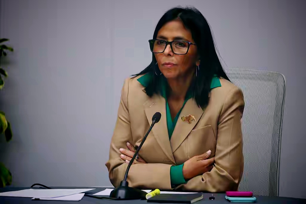 美国这回松手了，委内瑞拉代总统的制裁被撤了

4月1日这天，美国财政部出了个公告