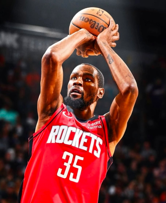 火箭现在的问题，其实就是缺乏组织型后卫以及投射能力不足带来的连锁反应

缺乏控卫