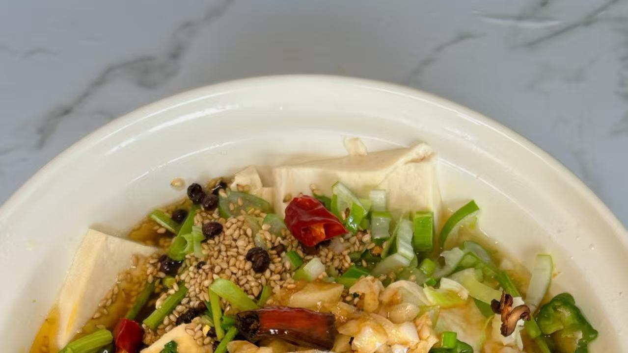 10分钟快手菜 非常香的油淋豆腐