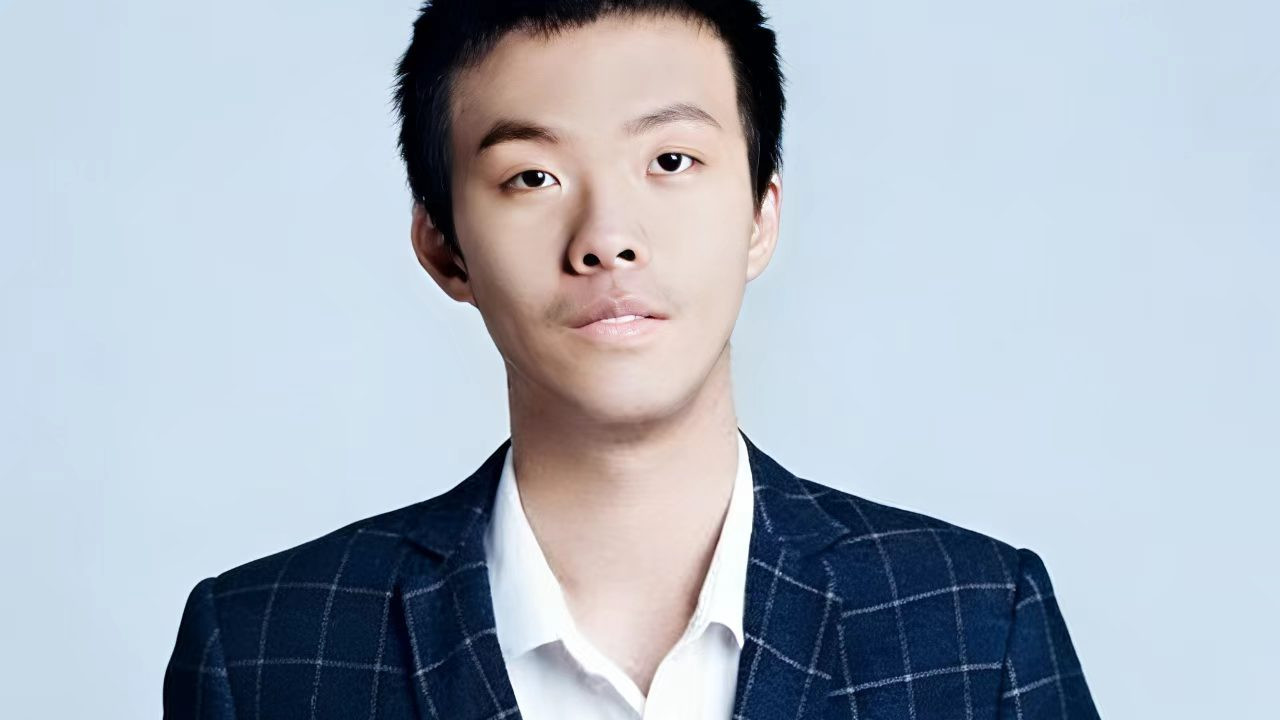 新锐歌手卓非携怀旧金曲《你曾是我的青春》重磅回归