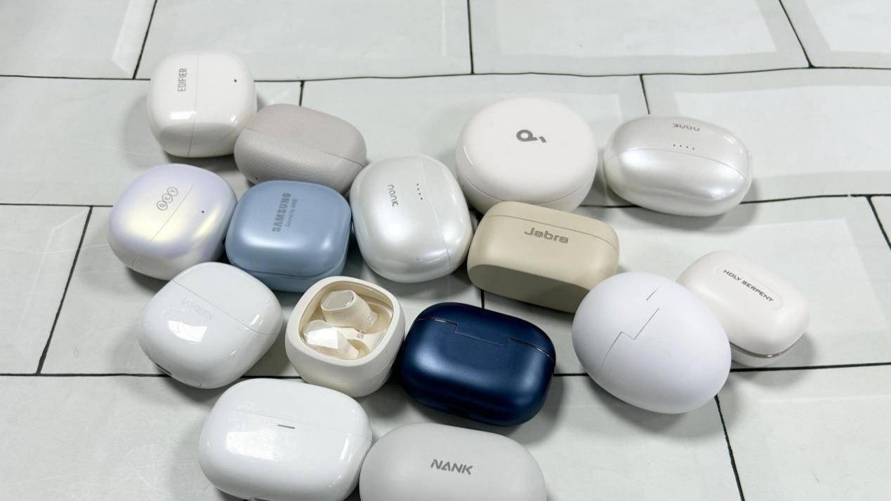 什么耳机适合睡觉时戴？对耳朵伤害最小的睡眠降噪耳机类型