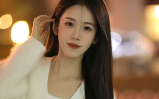 未婚夫为了娶女大学生，给我下药，我反手把他整个地盘都送给了他死对头