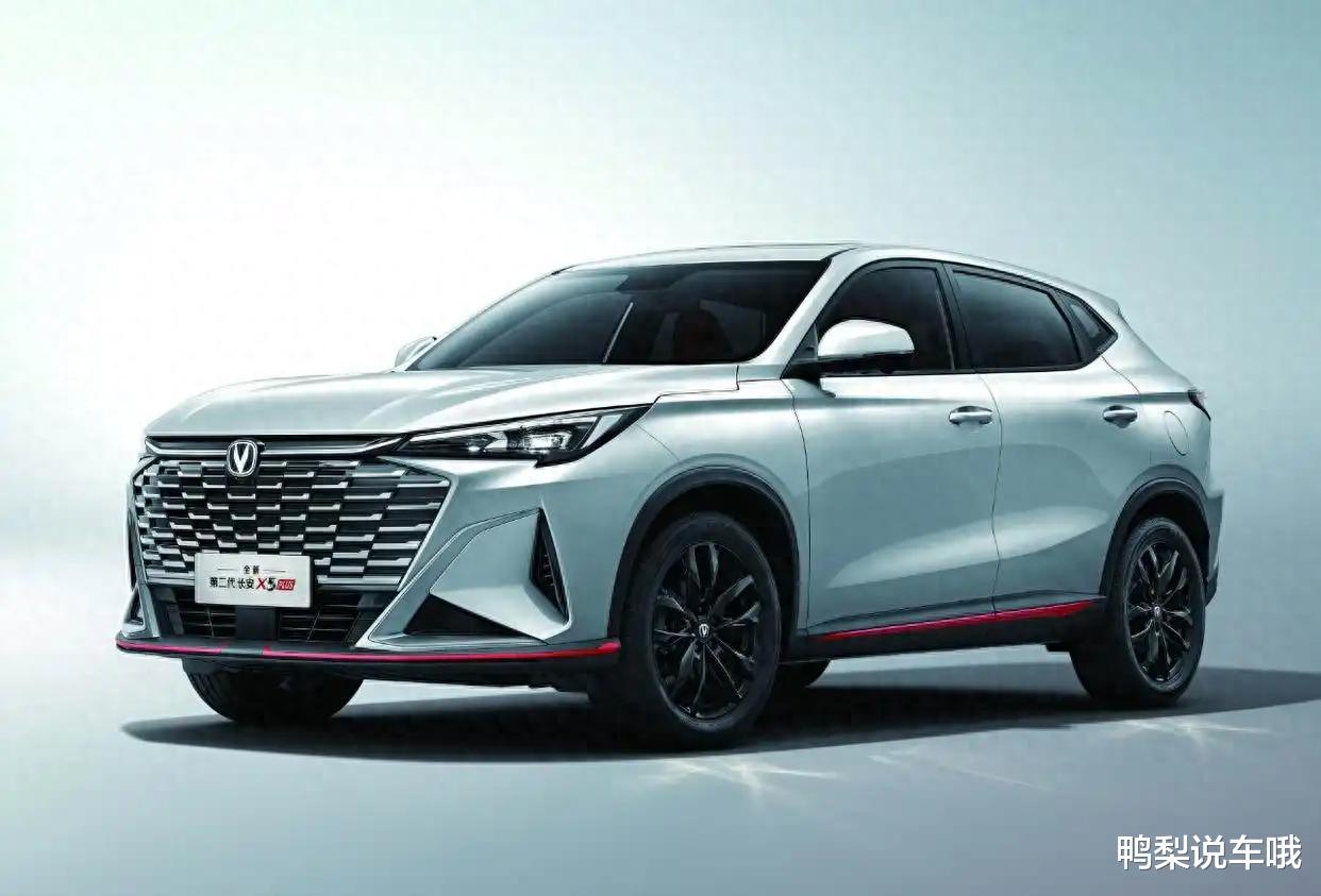 不到10万想买SUV，这两款车空间大，座椅舒适，三大件稳定