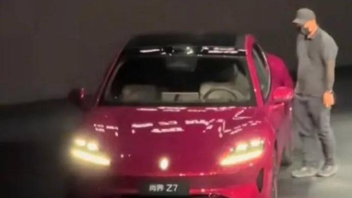 尚界Z7发布会乌龙：一场误会，难掩鸿蒙智行产品高光