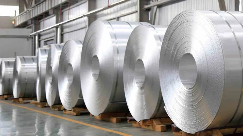 业绩预告释放强烈价值信号，宏桥控股成长潜力进入加速兑现期